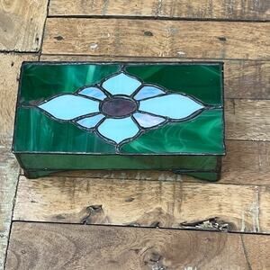 Vintage Handcrafted Hinged Box 7.5" Art Nouveau Green Slag Glass Floral Design